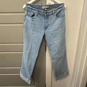 Abercrombie & Fitch Low Rise Baggy Light Wash Cuffed Jeans Size 27 Curvy SHORT